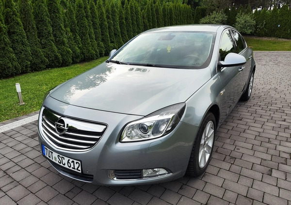 Opel Insignia cena 31700 przebieg: 186000, rok produkcji 2013 z Zwoleń małe 301